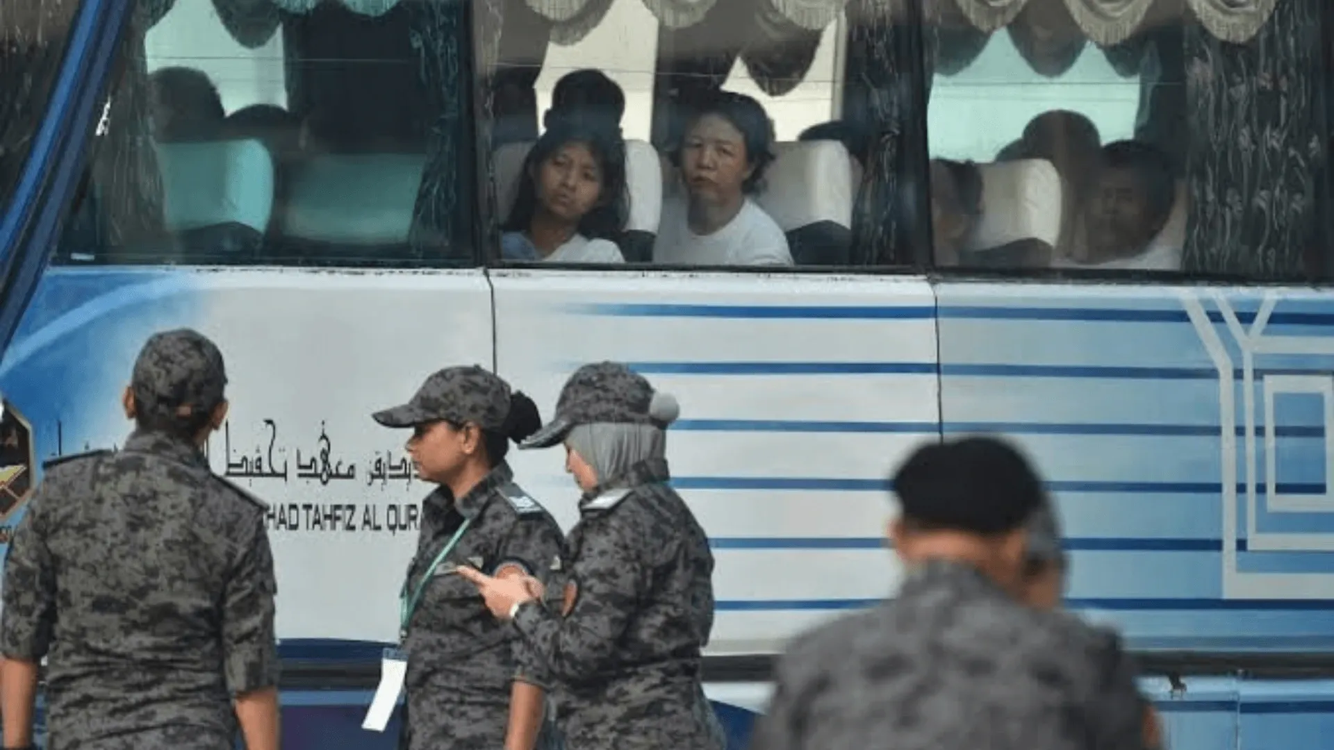 Nearly 1,500 Myanmar Migrants Return From Malaysia Despite UN Warnings