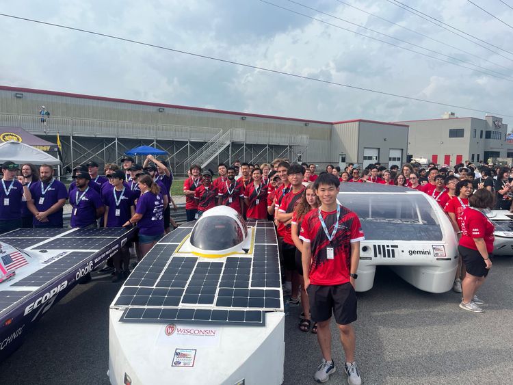 Losing myself into the process