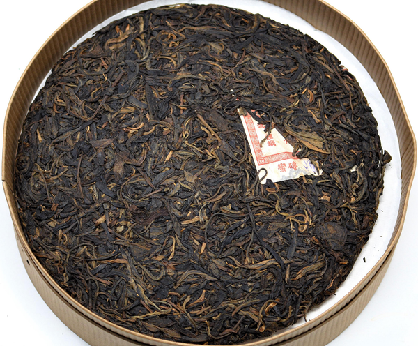 2003 Chen Yuan Hao (CYH) Manzhuan, a very pretty cake.