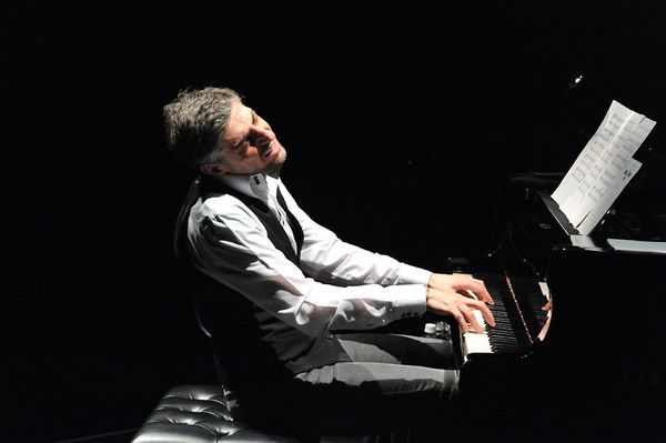 Jazz star Giovanni Mirabassi visits Cambodia