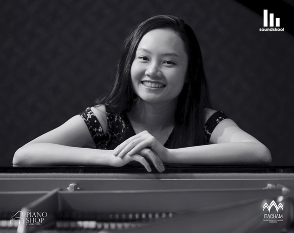 Pianist Vikki Chen Takes Center Stage