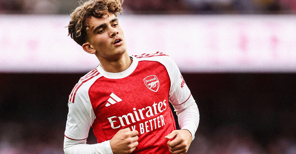 Max Dowman playing for Arsenal against Athletic Club