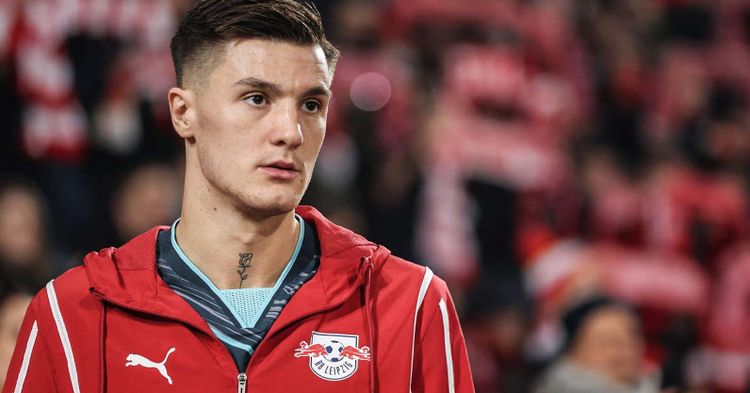 Benjamin Sesko, one of the best wonderkid strikers on EA FC 25