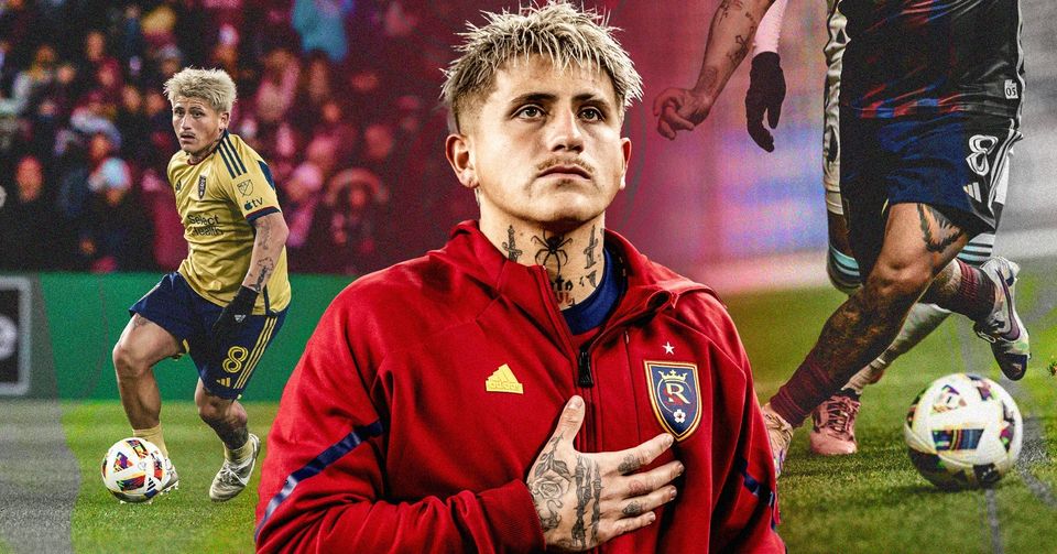 Diego Luna shoots for the moon