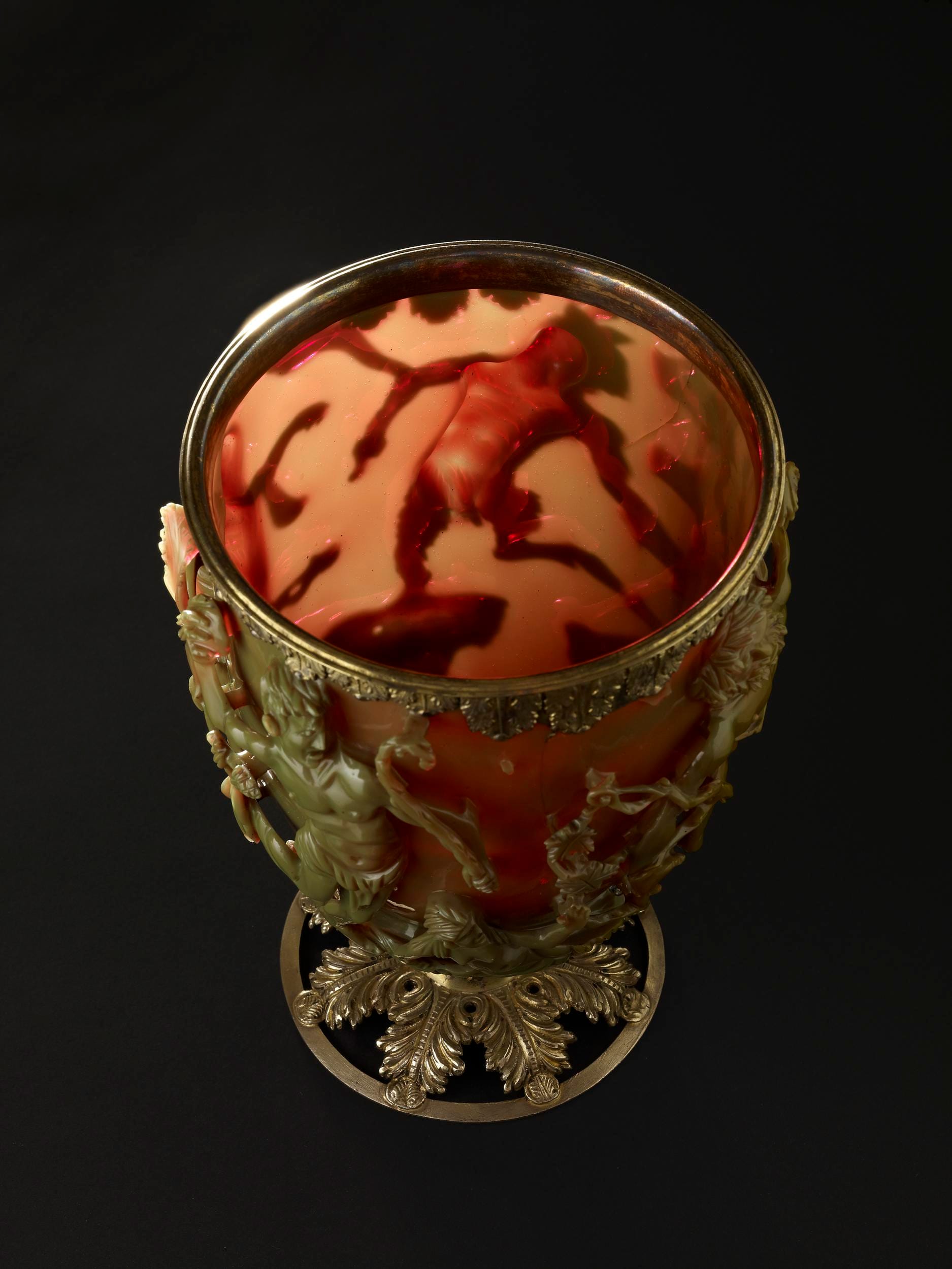 A close-up of the Lycurgus Cup: © The Trustees of the British Museum