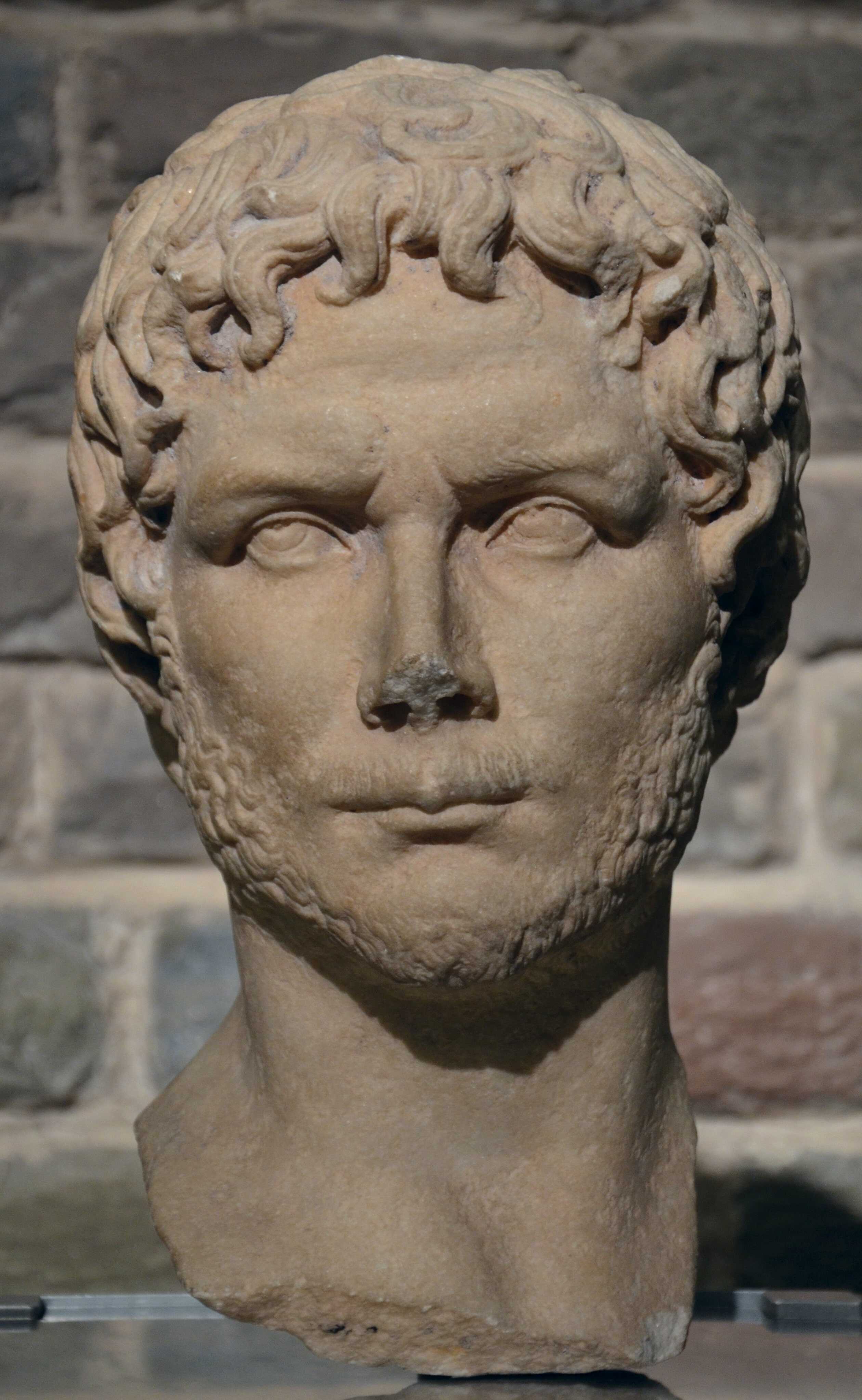 Portrait bust of Roman Emperor Gallienus