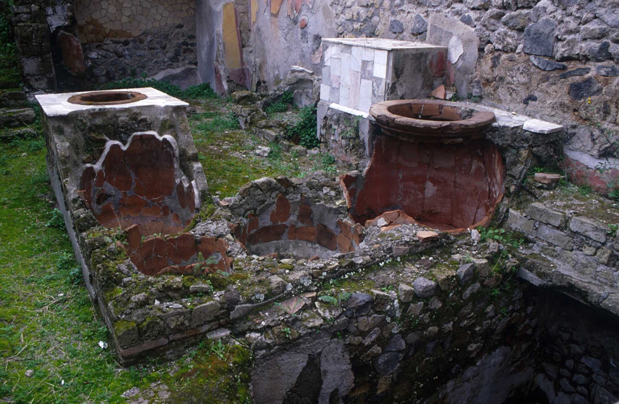 Dolia In Tavern Counter, Herculaneum