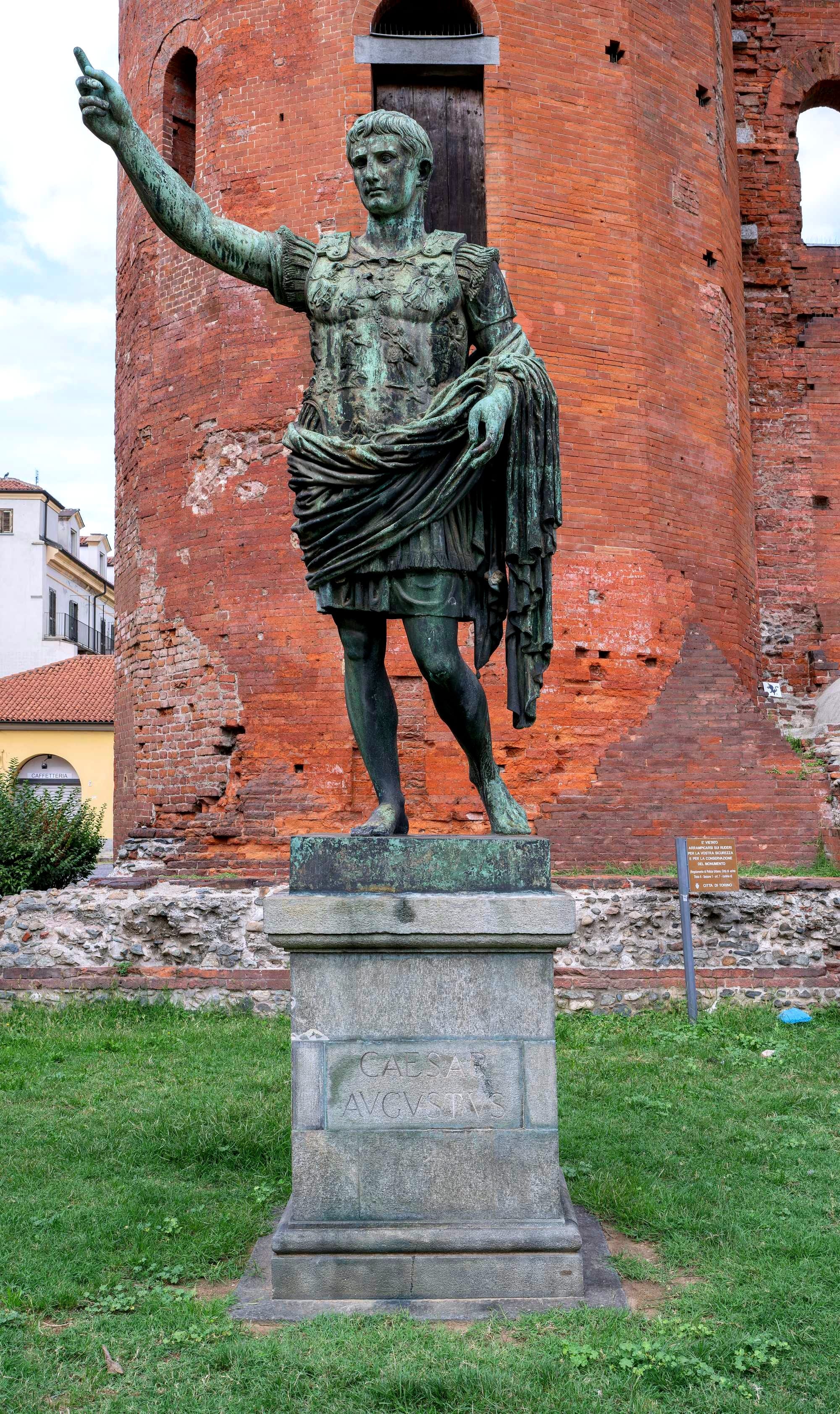 Statue of Augustus in Turin