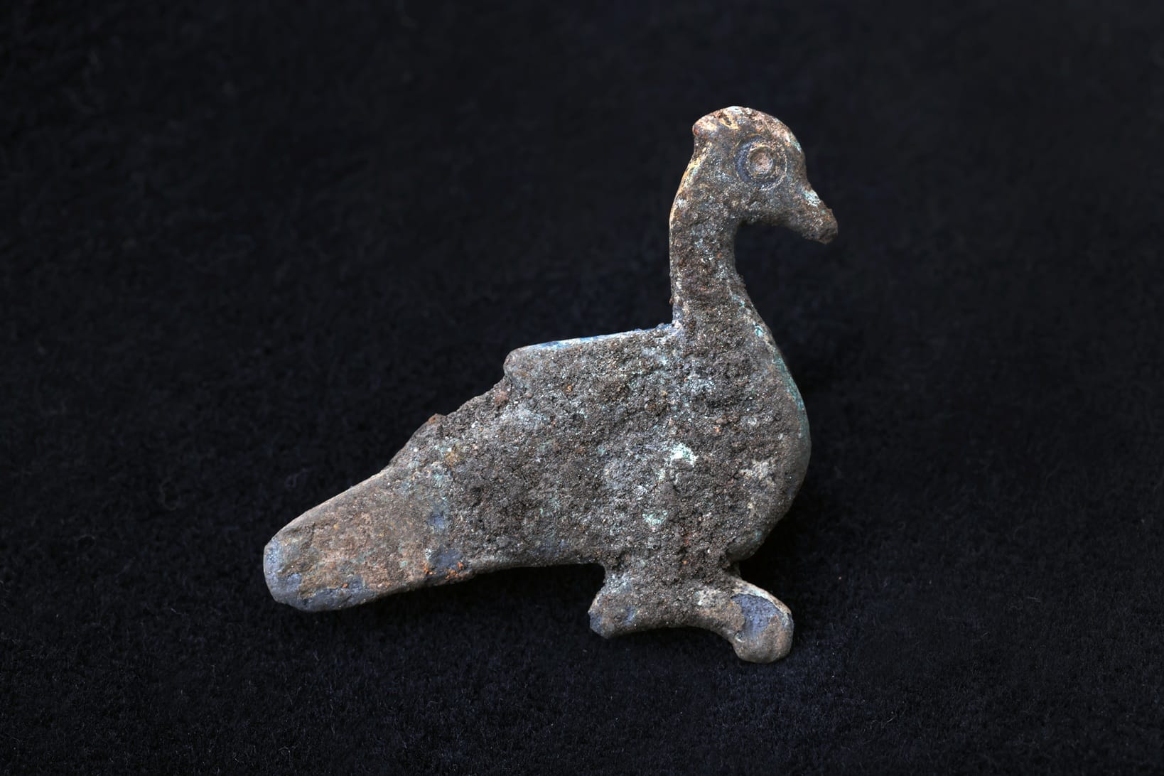 Bronze zoomorphic brooch, probably representing a peacock, referable to the 2nd-3rd century AD