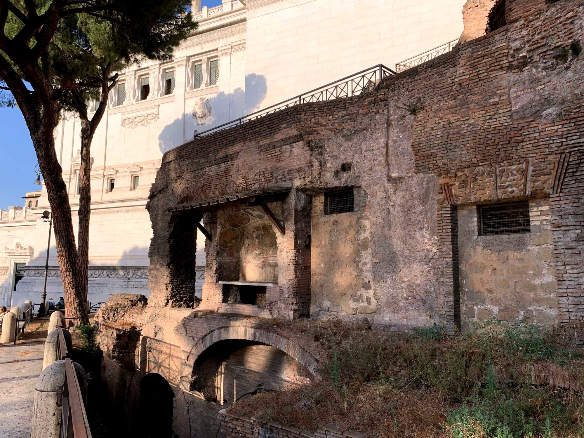  Remains of the top floors of an insula near the Capitolium and the Insula dell'Ara Coeli in Rome