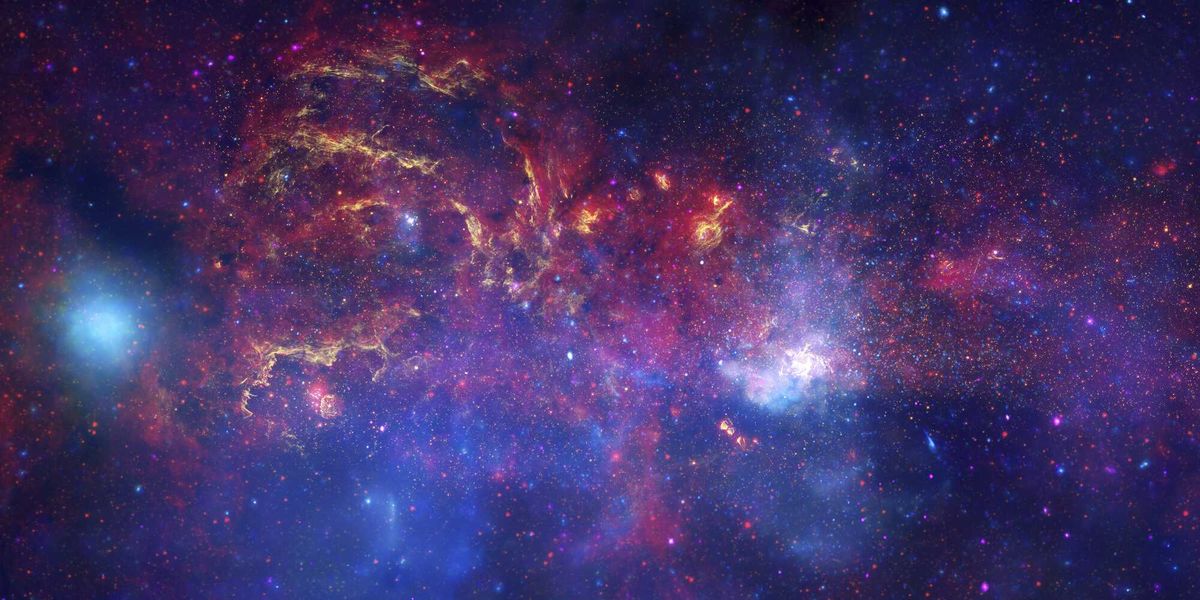Heaven, Earth, and the Roman Cosmos