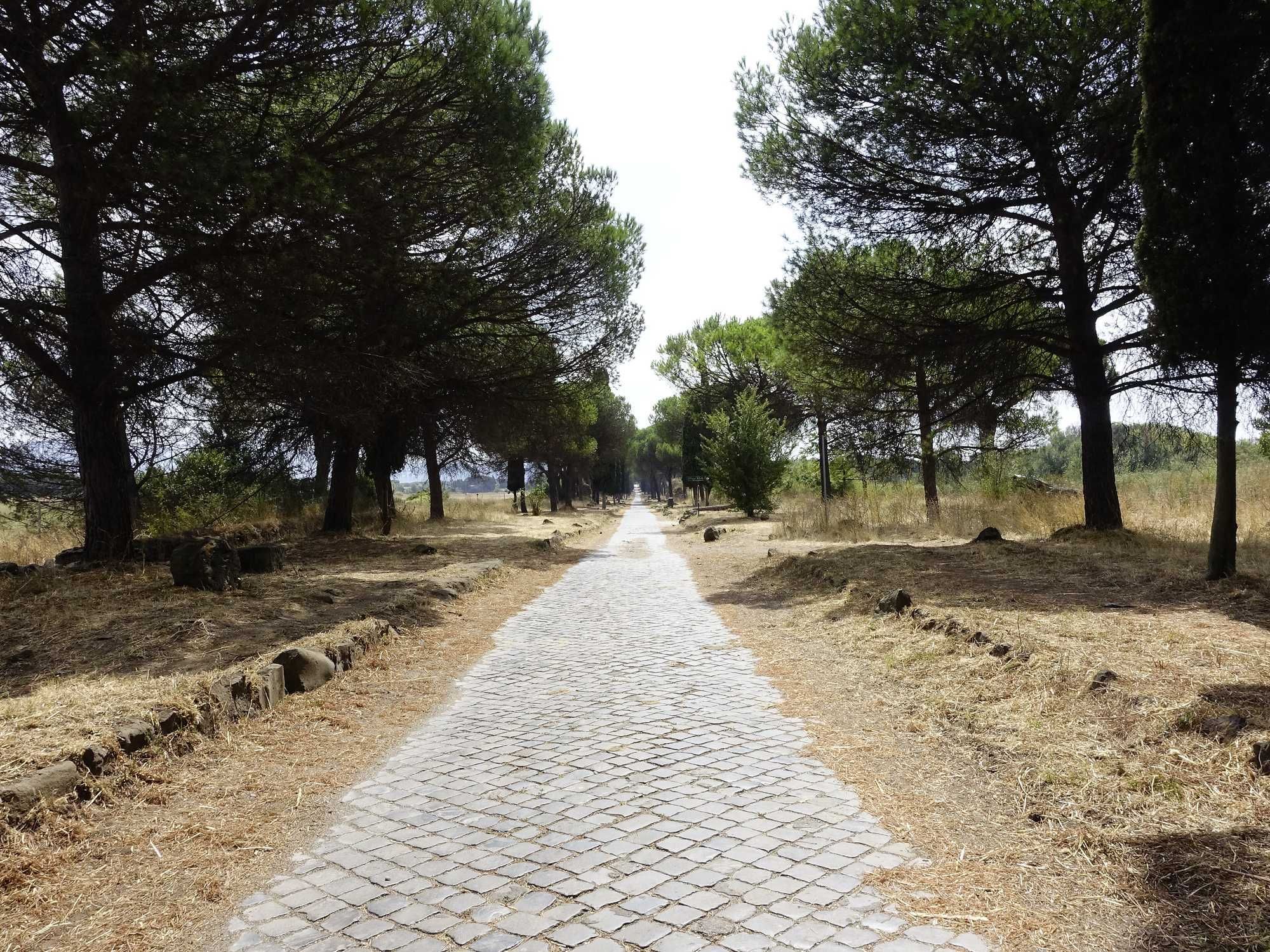 Roman Road Analysis Finds the Empire Did Not Revolve Around Rome