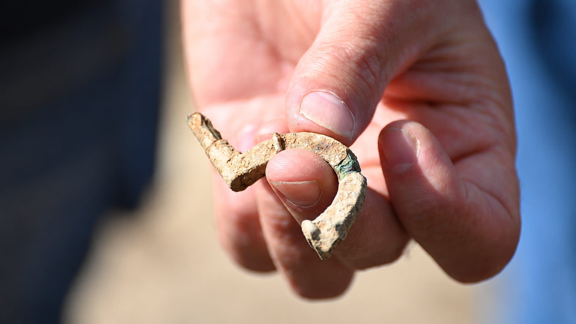 Kapersburg Brooch Raises Questions About Life After Rome's German Frontier