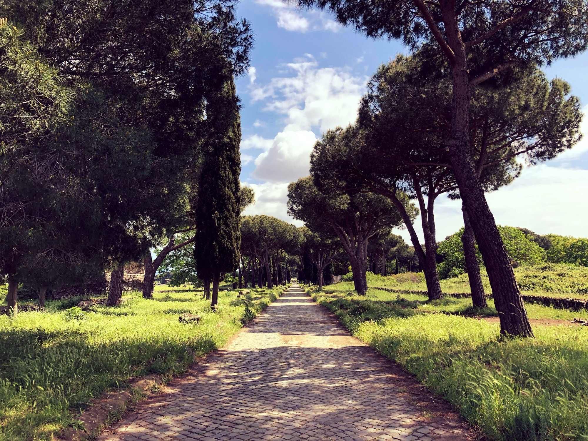 Roman Roads VS Modern Highways: Which Are More Straight, Or Bend Less?