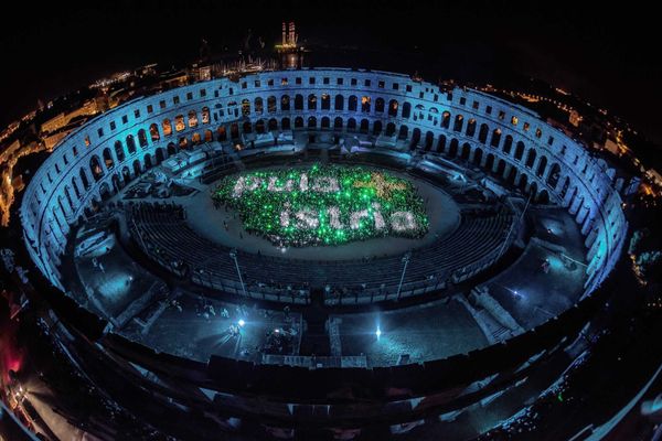 Pula Roman Arena Light Postcard photo