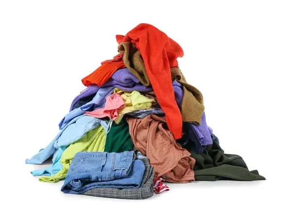 Hvordan mindsker vi tøjproduktionens CO2-aftryk?