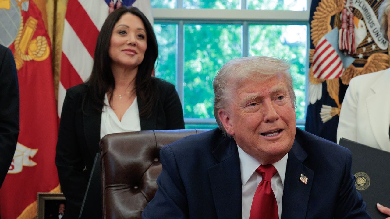 Série noire à la Maison-Blanche: Trump éjecte sa ministre du Travail pour fraude