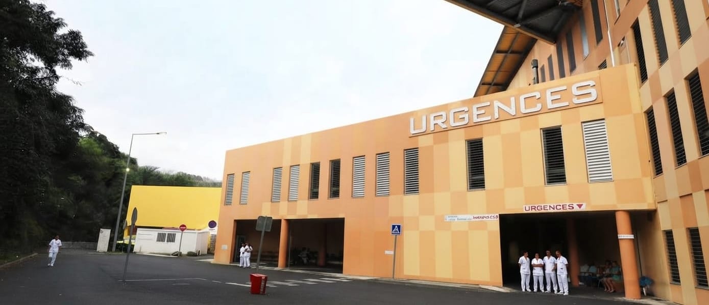 À La Réunion, l'hôpital manque d'infirmières, et il est interdit de leur payer deux mois de loyer