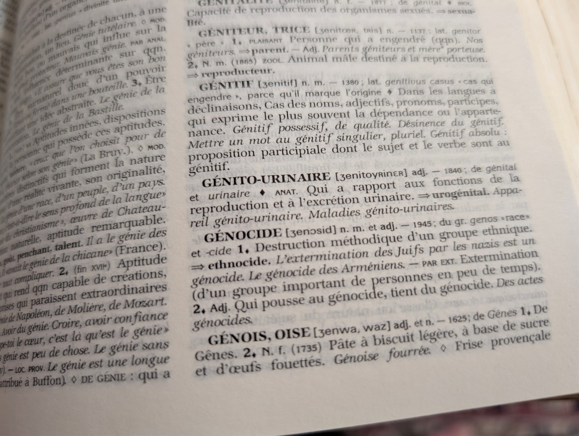 Mais pourquoi Glucksmann voit-il des génocides partout, sauf à Gaza ?