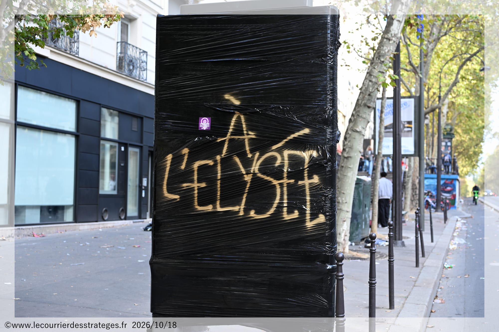 Dégâts à Paris : quelques images pour illustrer l'ampleur de ce qui se passe