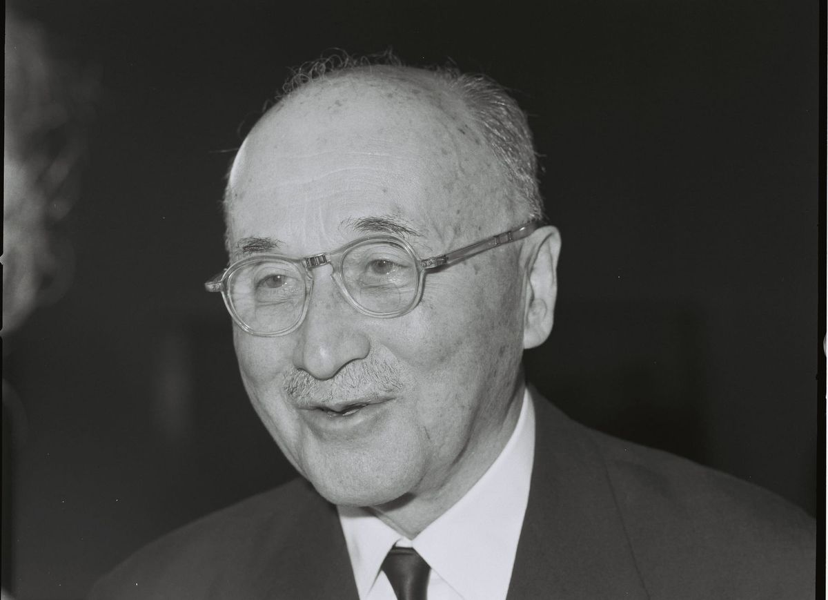 Film De Gaulle : Monnet, agent américain ? l'UE, une création US ?