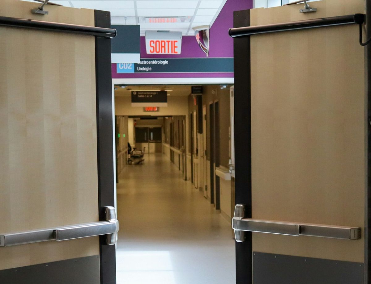 Urgences fermées en plein été : Lillebonne débranche, Mamers manifeste