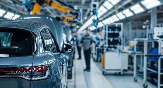 Face à la concurrence chinoise, Renault se déleste de ses 2 000 ingénieurs