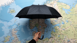 La Norvège veut un bout du parapluie nucléaire français, par Thibault de Varenne