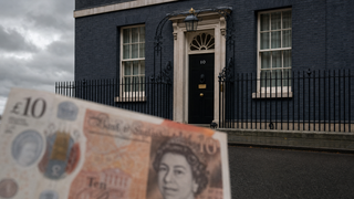 Après la démission de Starmer, faut-il acheter de la livre sterling ?