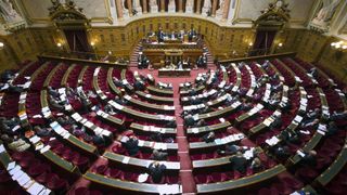 Notes de frais des parlementaires : l'Assemblée et le Sénat opposent le secret
