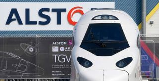 Commandé en 2018, 3,5 milliards d'euros, six rames livrées : le TGV du futur est toujours à quai