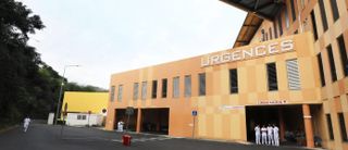 À La Réunion, l'hôpital manque d'infirmières, et il est interdit de leur payer deux mois de loyer