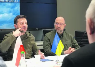 Trump s'apprête-t-il à débrancher Zelensky ?