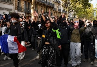Liberté de réunion « aux abords des lycées » : le juge dit non à Epinal, oui en Essonne