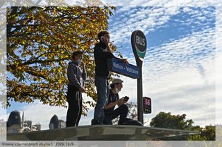 Au coeur des casseurs ! Mon reportage dans la manifestation étudiante....