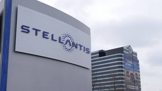 Stellantis à Poissy: le symbole d’une France qui abandonne son industrie