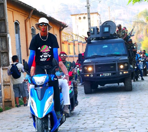 Madagascar : l'armée suspend la Constitution et annonce une transition de deux ans