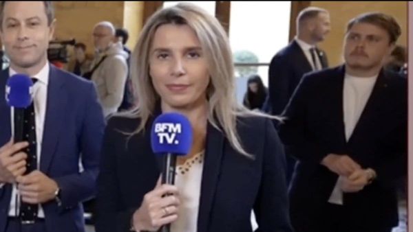 Boyard l'imposteur : quand les gauchistes de plateau cachent leur luxe, par Veerle Daens