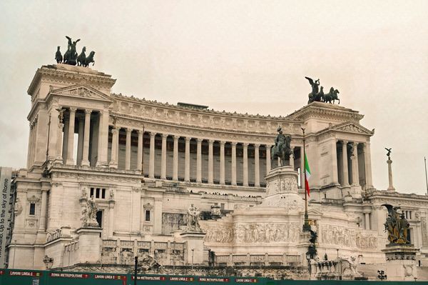 En Italie, y a-t-il ou non un miracle Meloni ? par Thibaud de Varenne