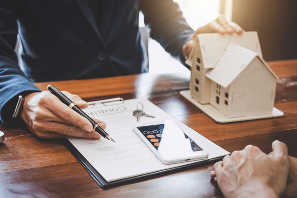 L'héritage, « ce truc qui tombe du ciel » : entre bonnes et mauvaises nouvelles ! Par Florent Machabert