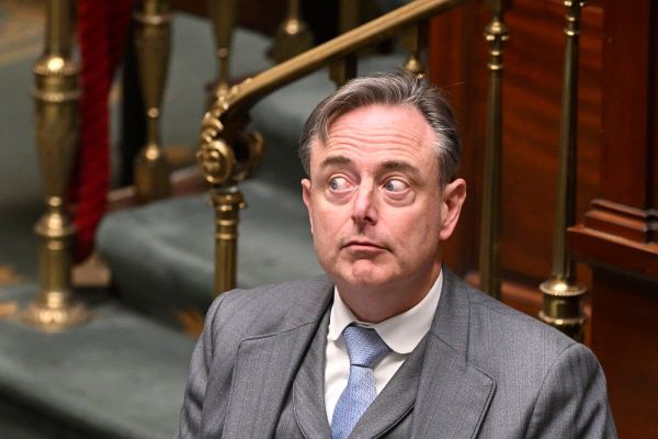 De Wever, seul Flamingant à résister à l'Europe allemande depuis 1914 ! par Veerle Daens