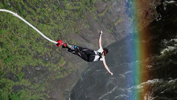 Quelle crypto "exotique" acheter pour (peut-être !) s'enrichir très vite ? par Vincent Clairmont