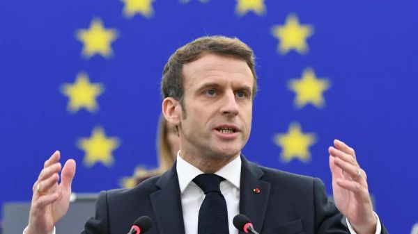 Macron président de l'Europe en 2027 ? quelles chances a-t-il ? par Thibault de Varenne