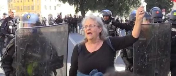 Gilets Jaunes : un commissaire jugé en appel pour blessures sur une  septuagénaire