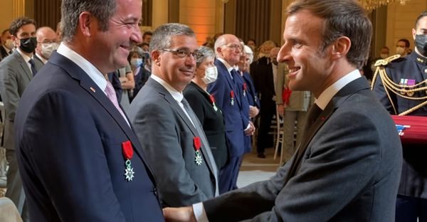 Usage de gyrophare illégal : Karl Olive, député LREM, condamné au rabais