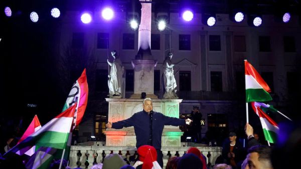 L'anthologie de la corruption sous Viktor Orbán, par Elise Rochefort