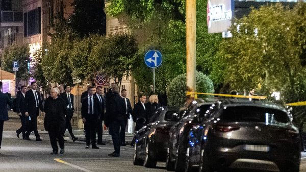 Vatican : le séjour discret et coûteux des Macron à Rome