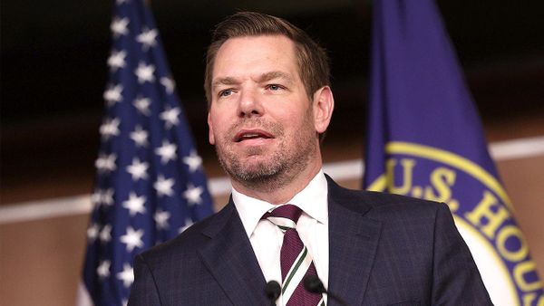 Eric Swalwell, l'homme du puissant lobby israélien AIPAC, démissionne en disgrâce