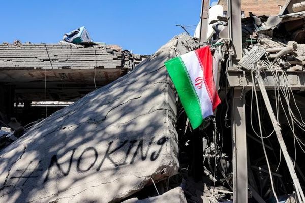 Quelle est la probabilité qu'Israël torpille le cessez-le-feu en Iran? par Thibault de Varenne