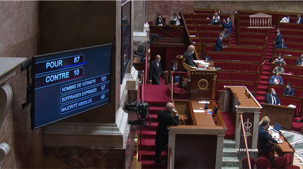Votes parlementaires: Démok.fr, la plateforme qui menace le confort des partis